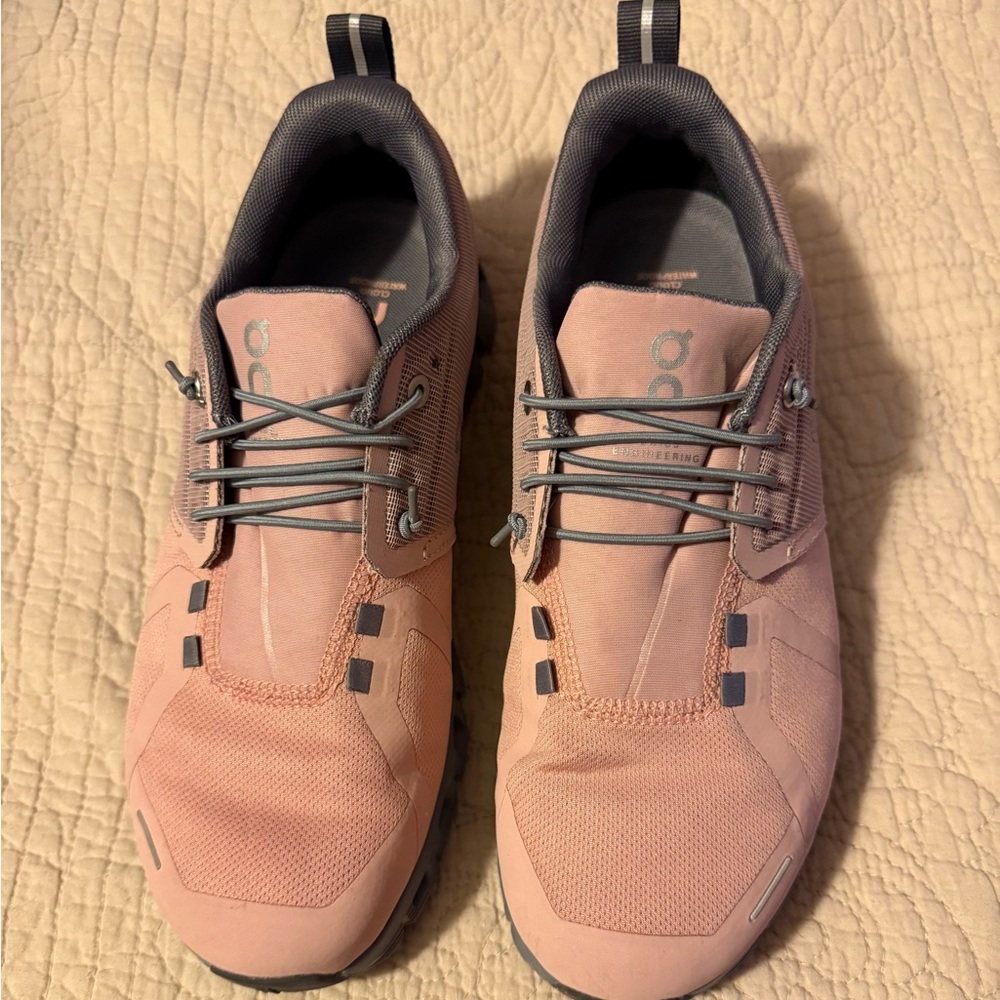 On Cloud Pink Mesh Athletic Sneakers with Gray Soles